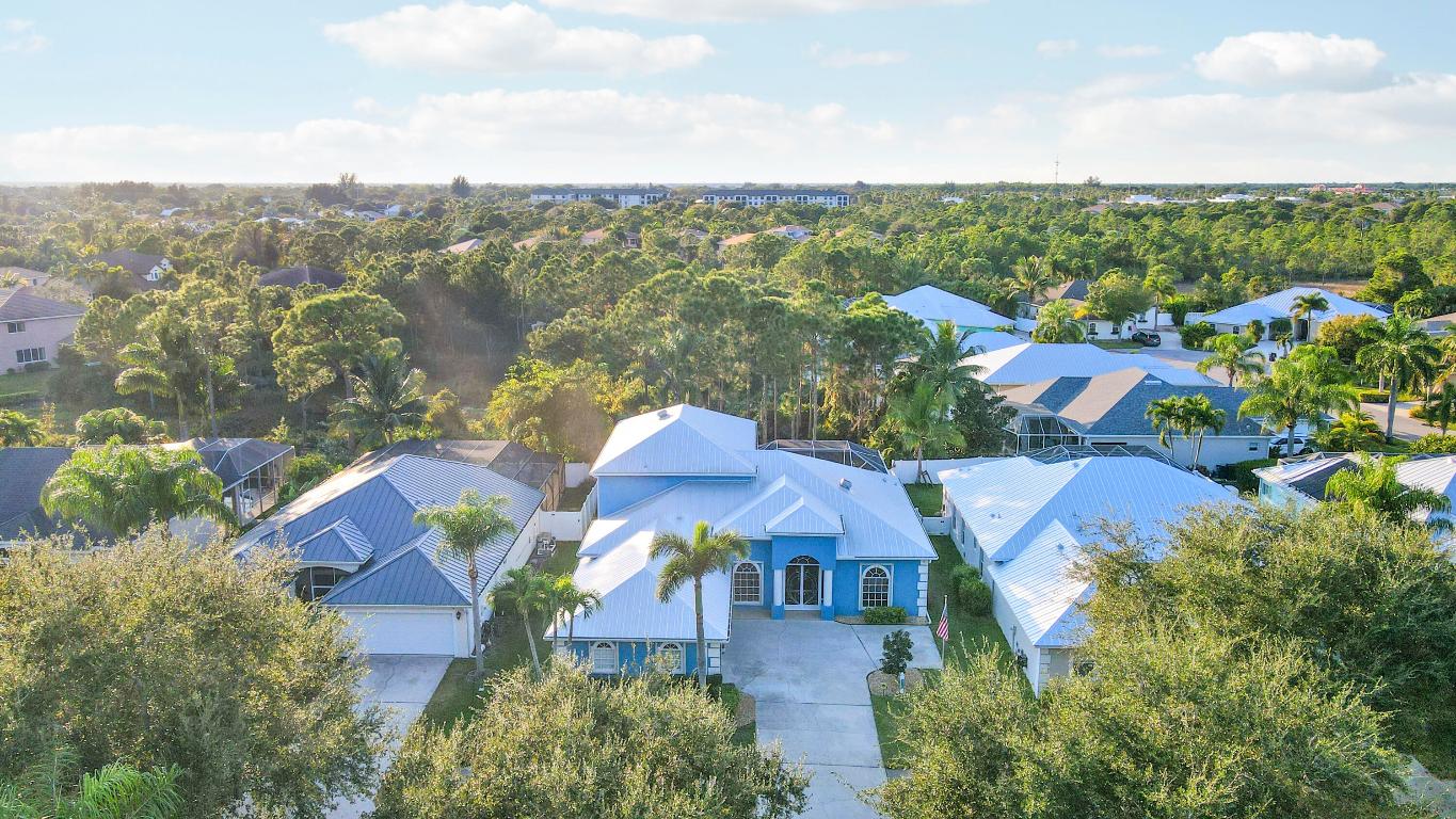 PINEAPPLE PLANTATION (AKA PINES) - Residential