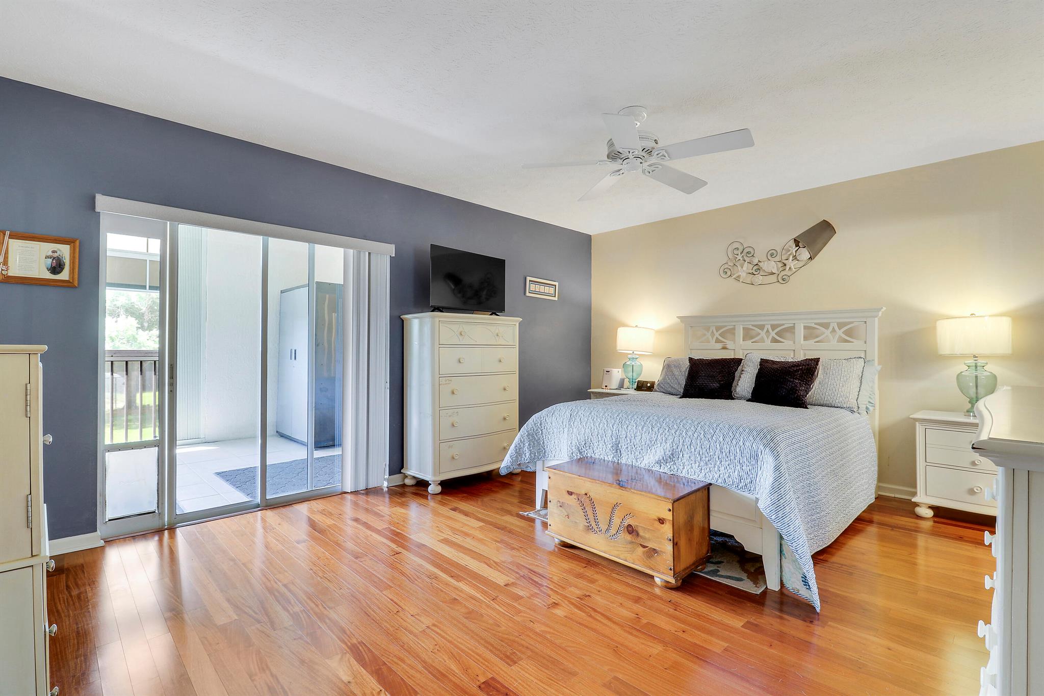 MEADOWS AT PSL - Residential