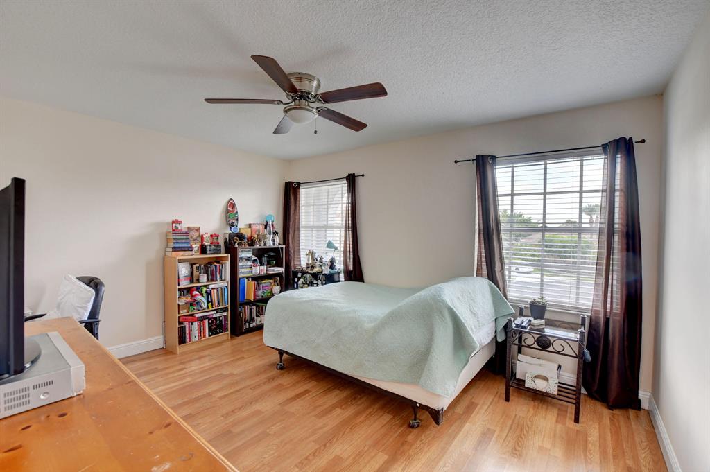 LA COSTA/MISSION BAY TR H PH 2 - Residential