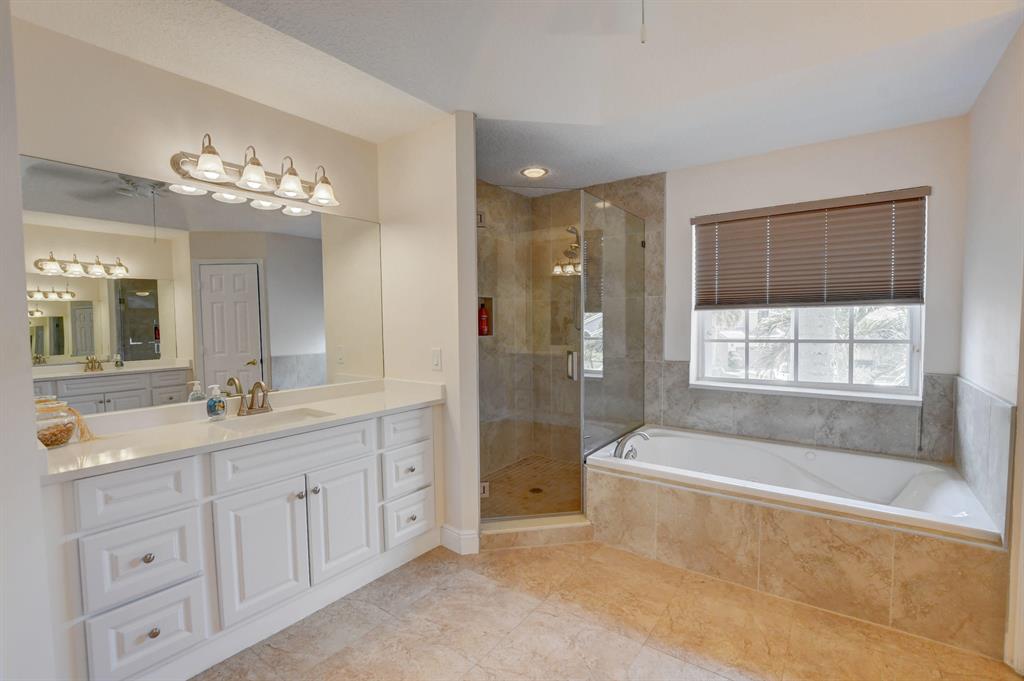 LA COSTA/MISSION BAY TR H PH 2 - Residential