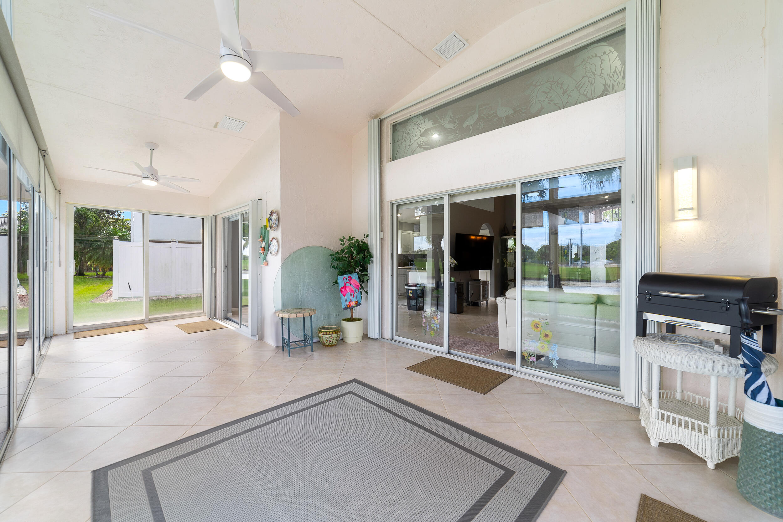 LAKERIDGE GREENS AT PIPERS GLEN - Residential