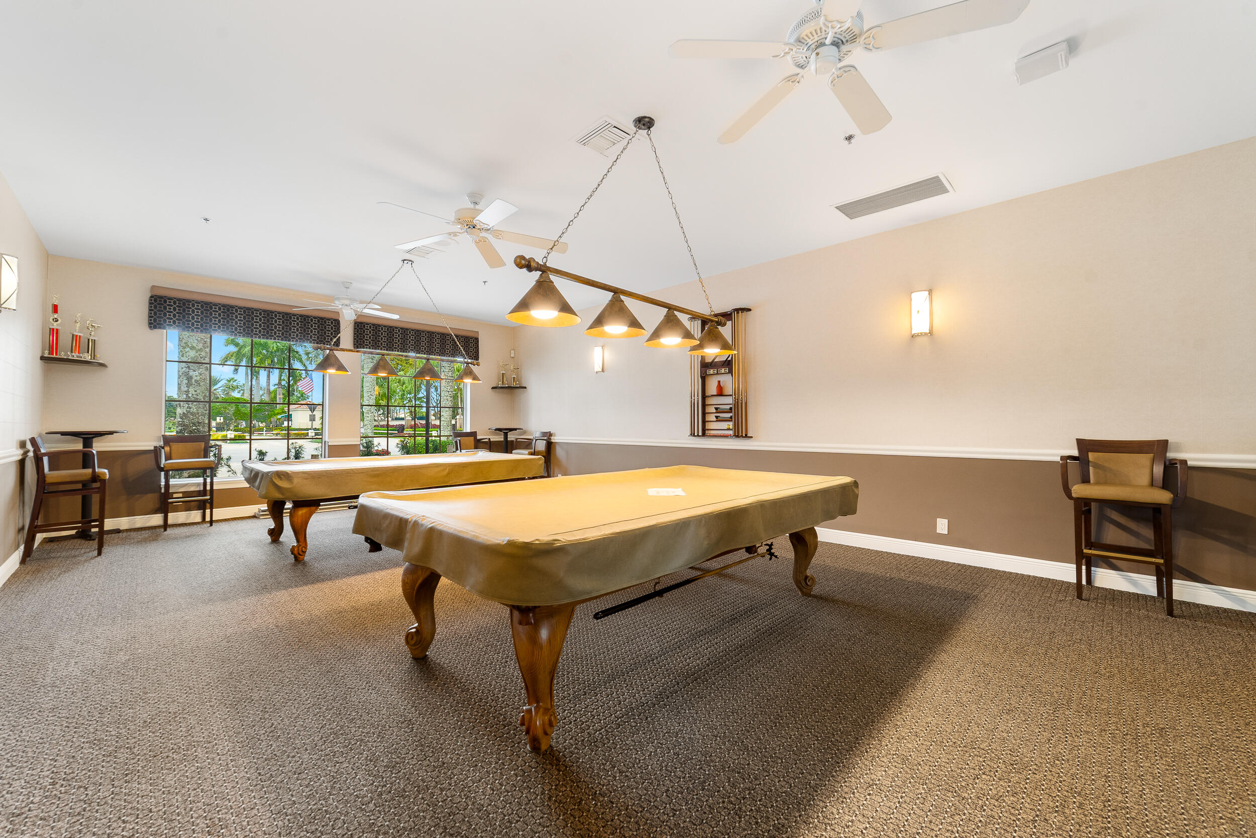 LAKERIDGE GREENS AT PIPERS GLEN - Residential