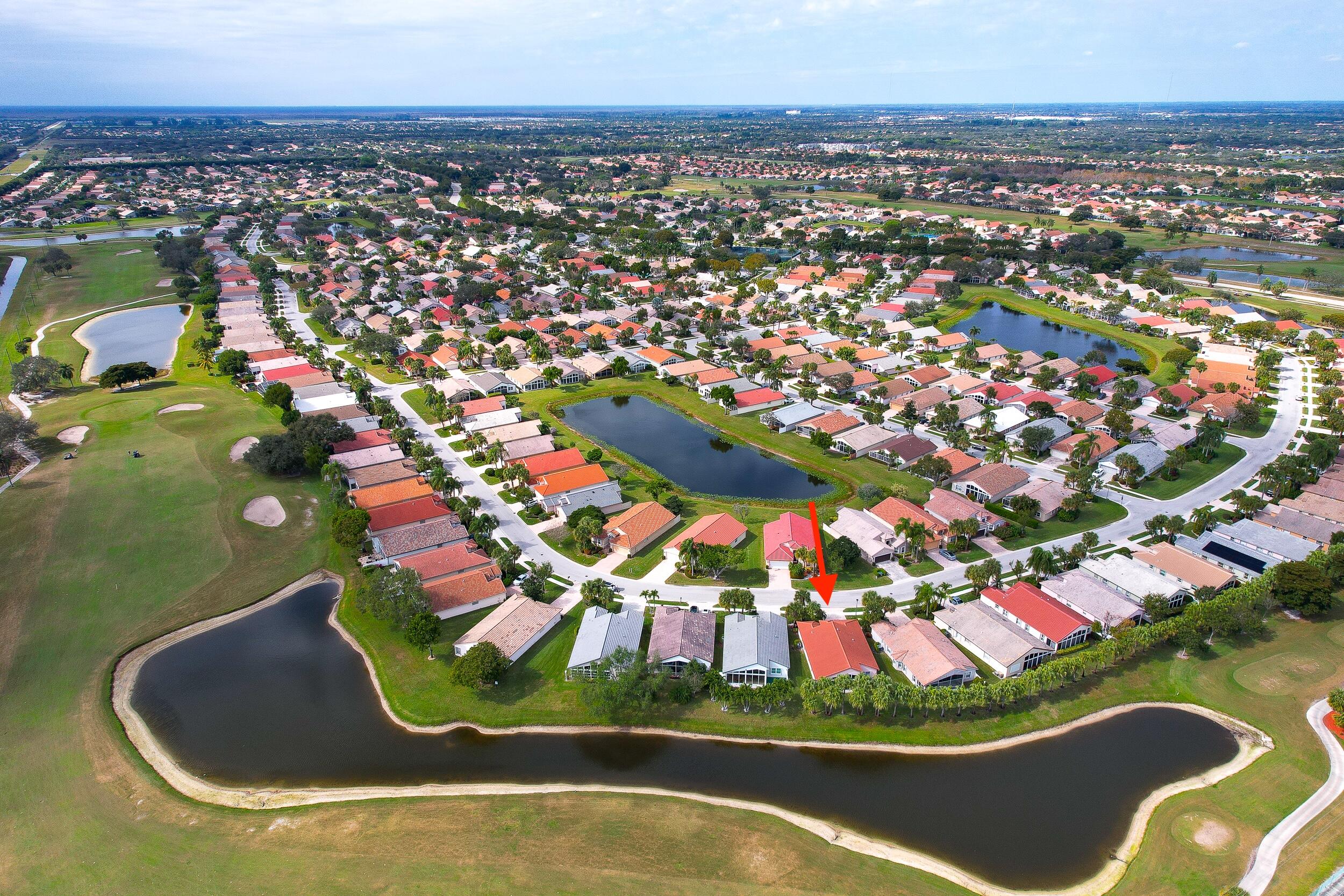 LAKERIDGE GREENS AT PIPERS GLEN - Residential