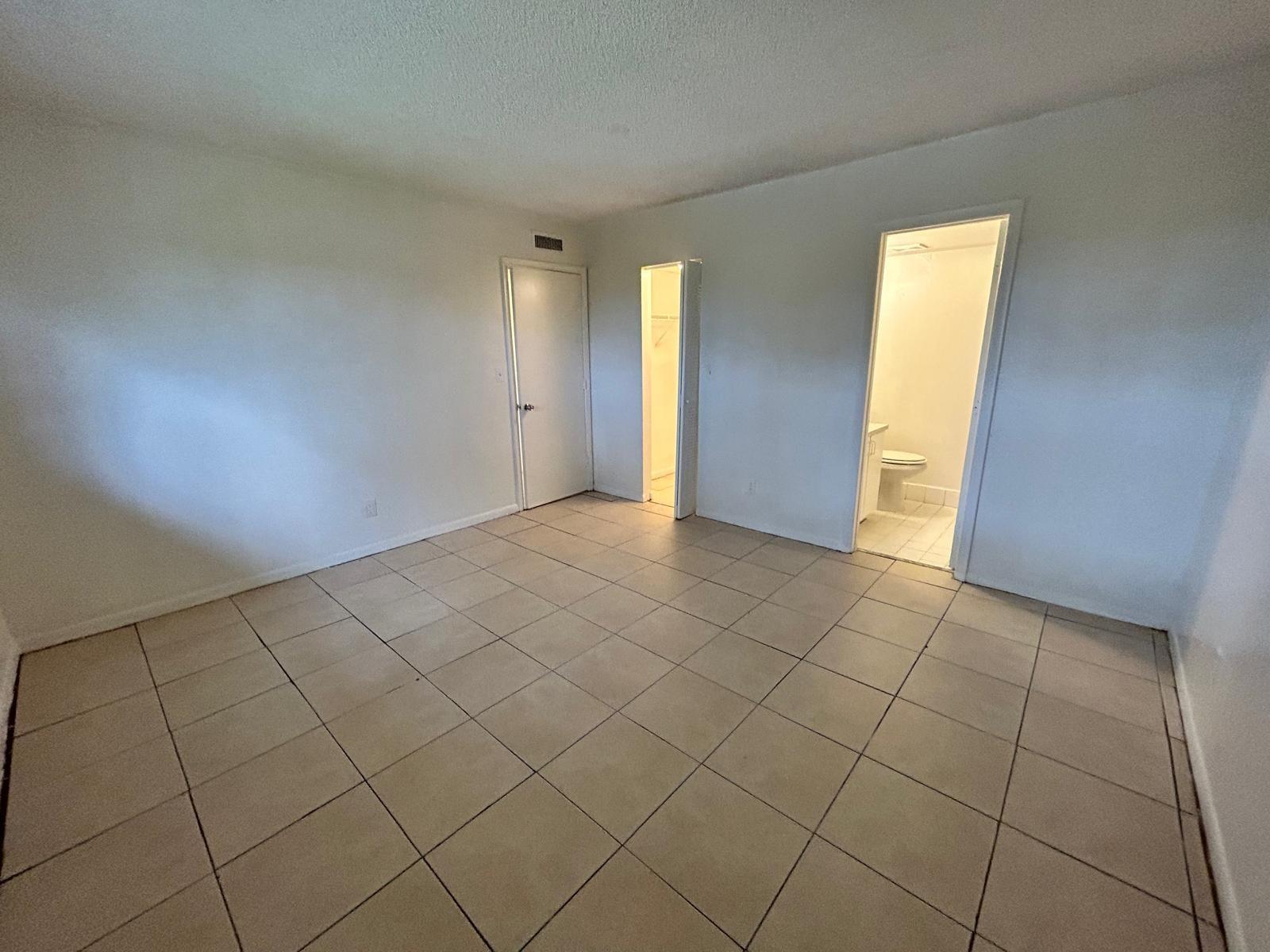 Courtyards At Davie Condo - Residential Lease