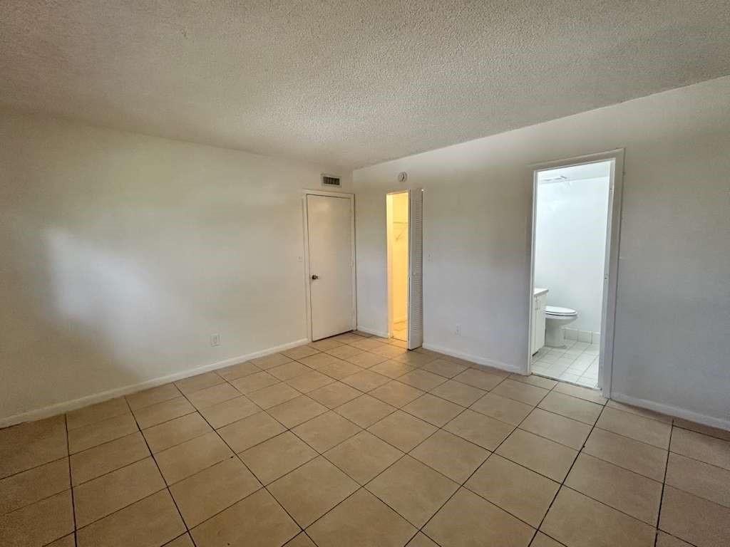Courtyards At Davie Condo - Residential Lease