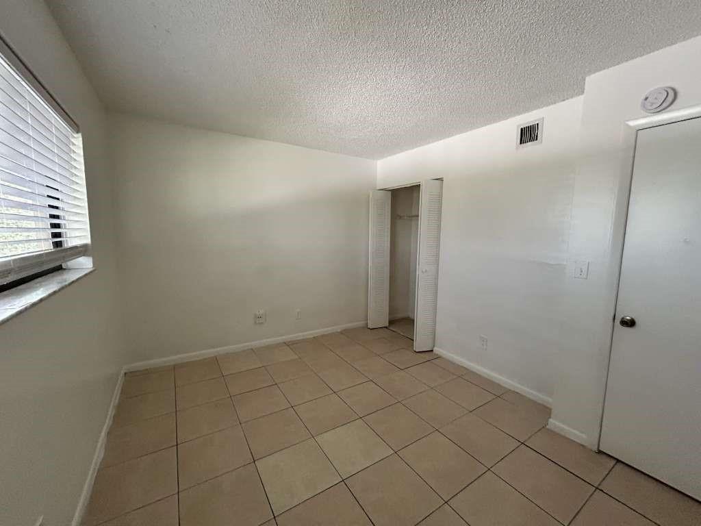 Courtyards At Davie Condo - Residential Lease