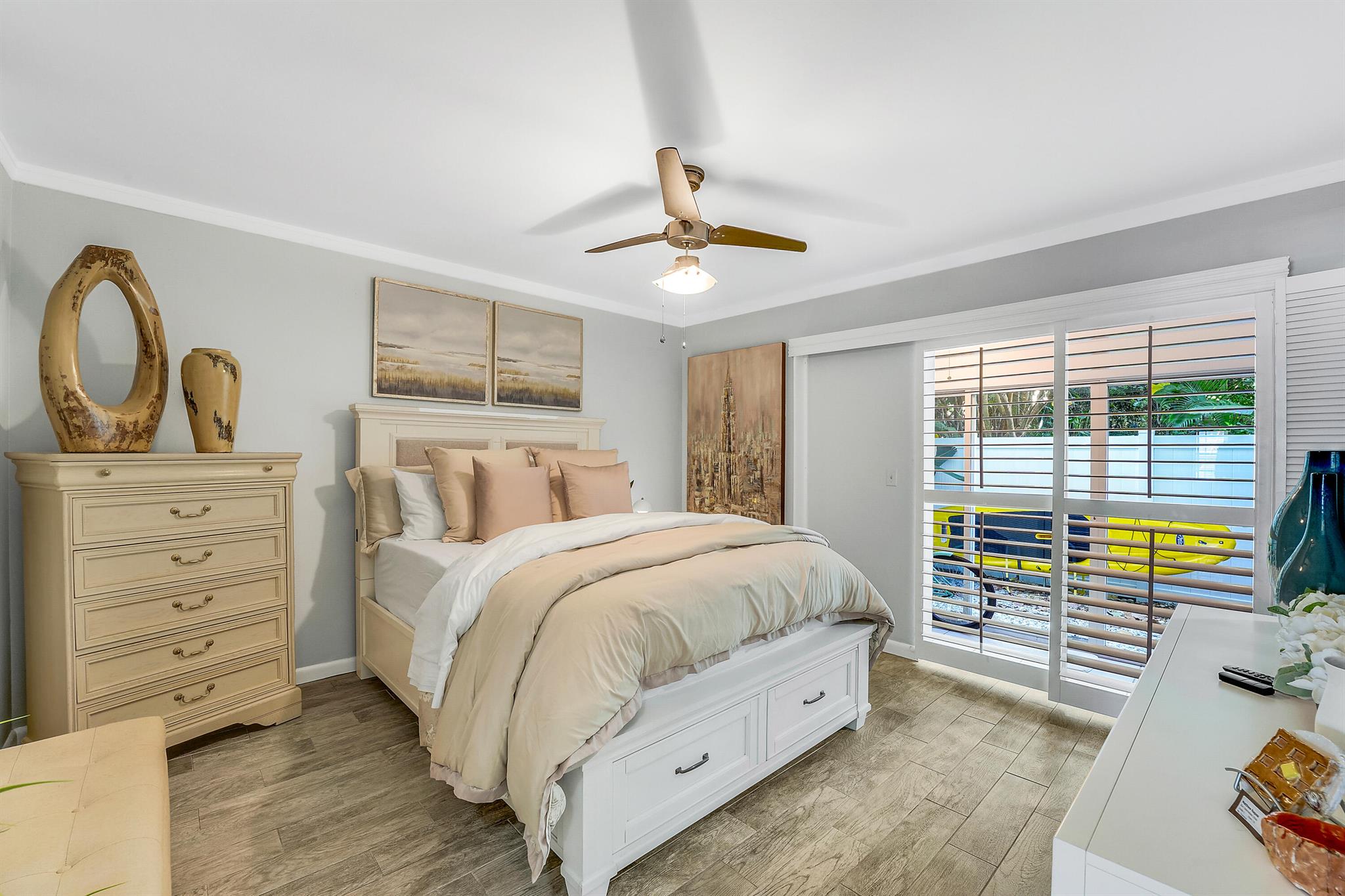 COLONIAL RIDGE CORP - Residential Lease