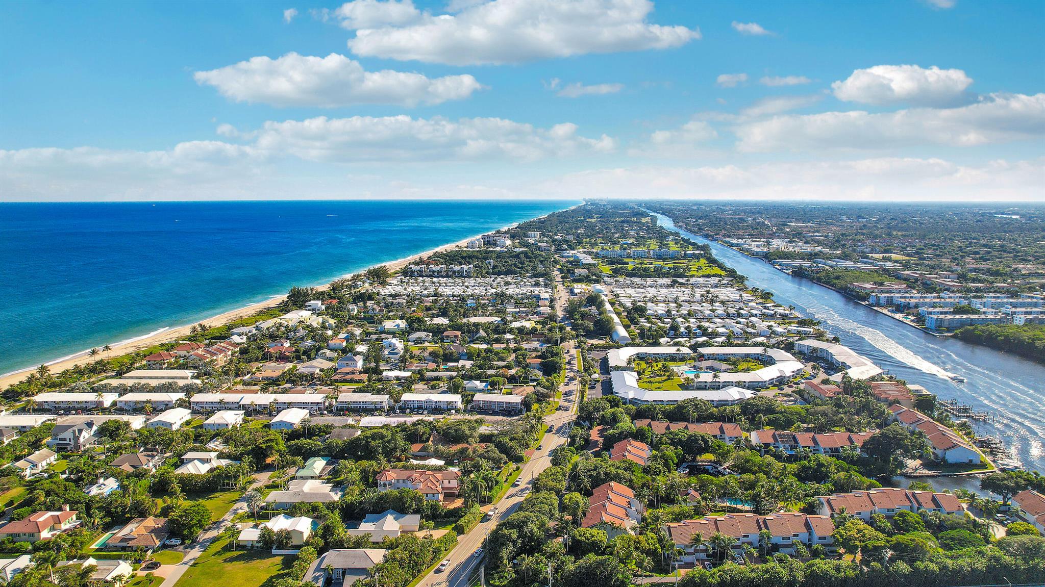 COLONIAL RIDGE CORP - Residential Lease