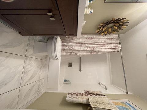 CAMBRIDGE E CONDO - Residential