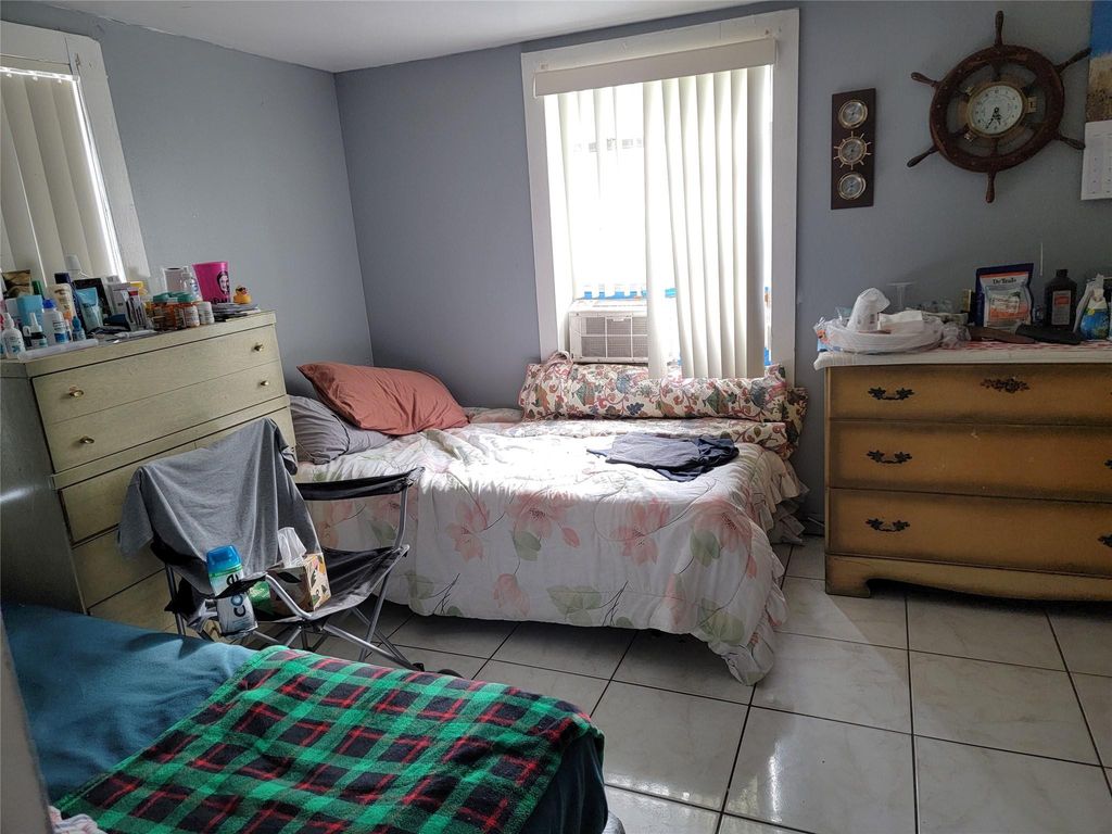 Photo of 3708 SW 14th Street, Fort Lauderdale, FL 33312 (MLS # F10457094)