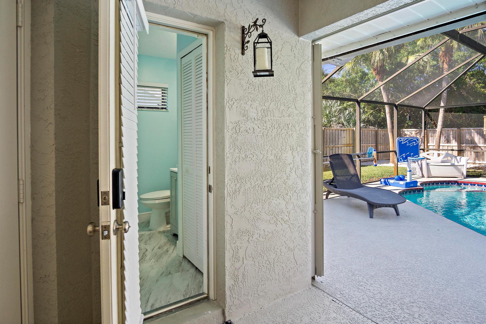 HUNTERS CREEK - Residential