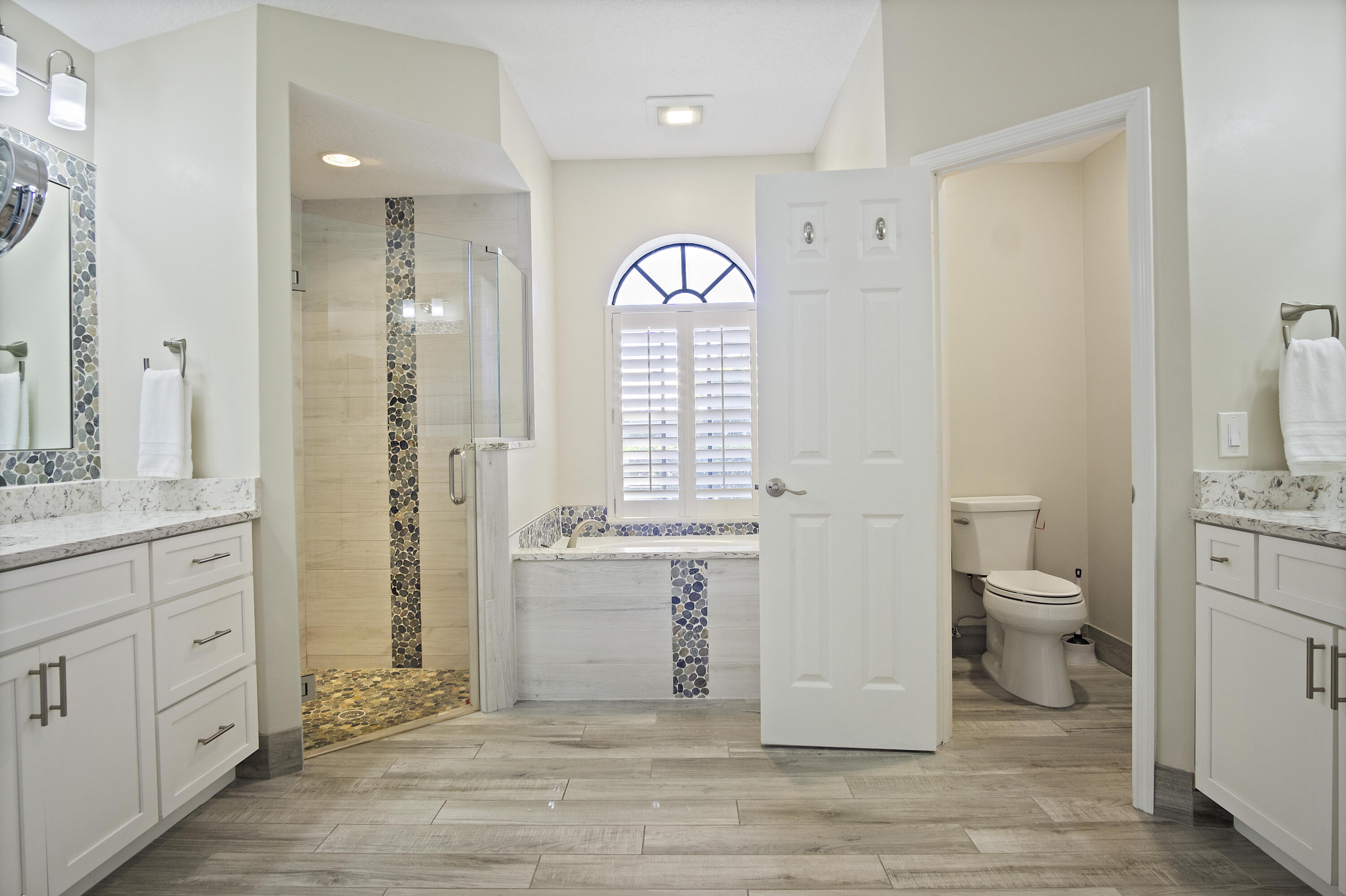 HUNTERS CREEK - Residential