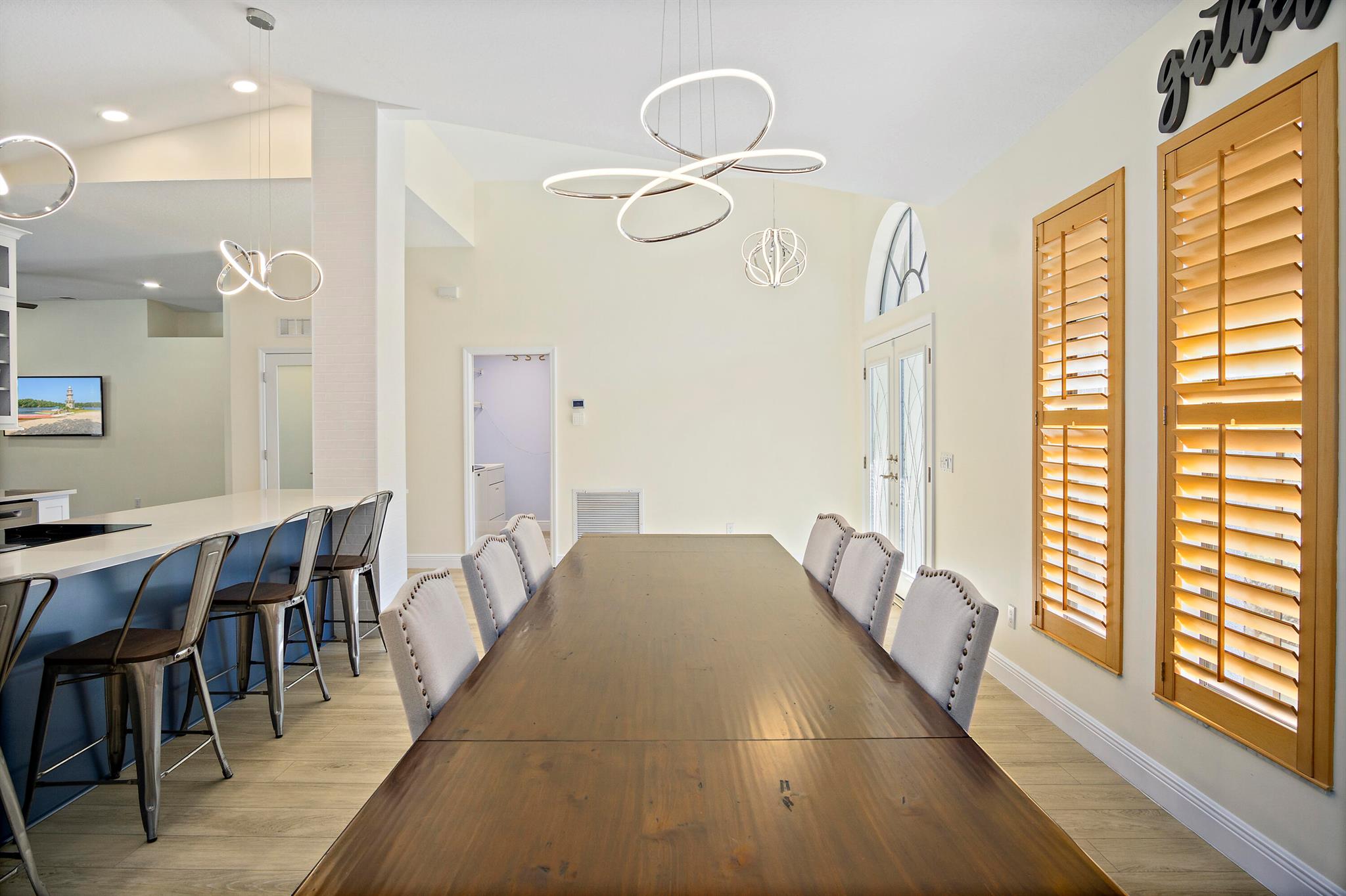 HUNTERS CREEK - Residential