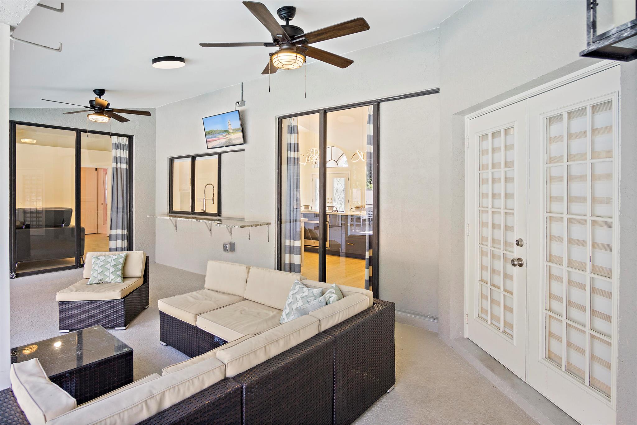 HUNTERS CREEK - Residential