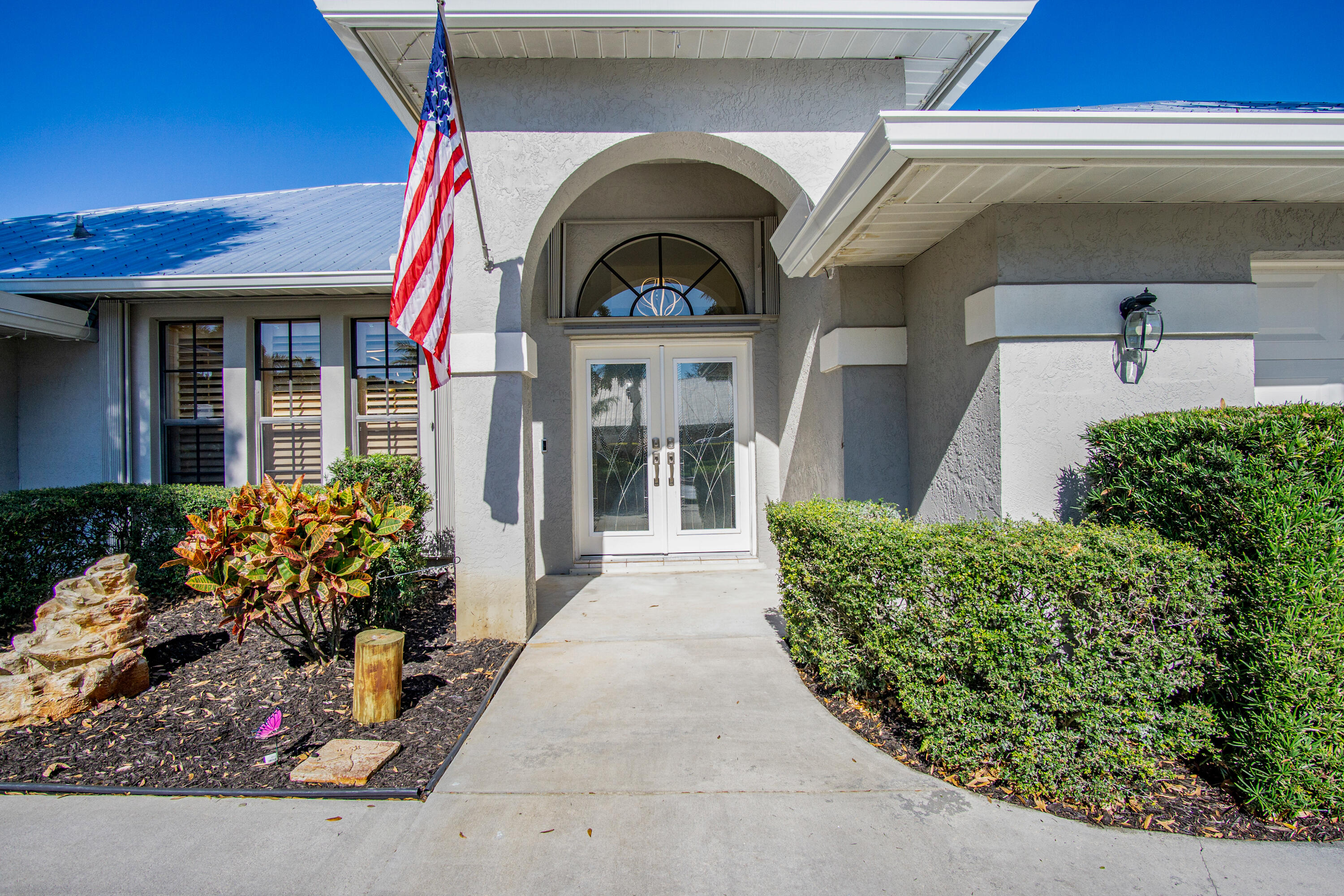 HUNTERS CREEK - Residential