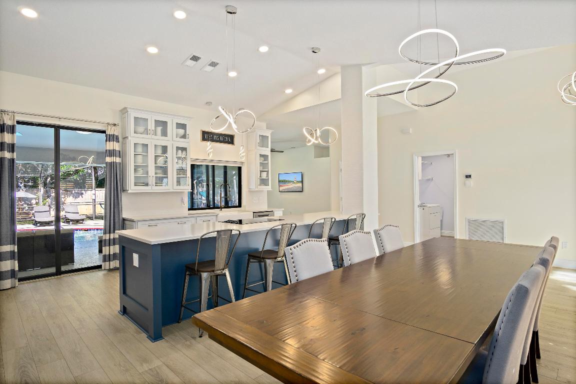 HUNTERS CREEK - Residential