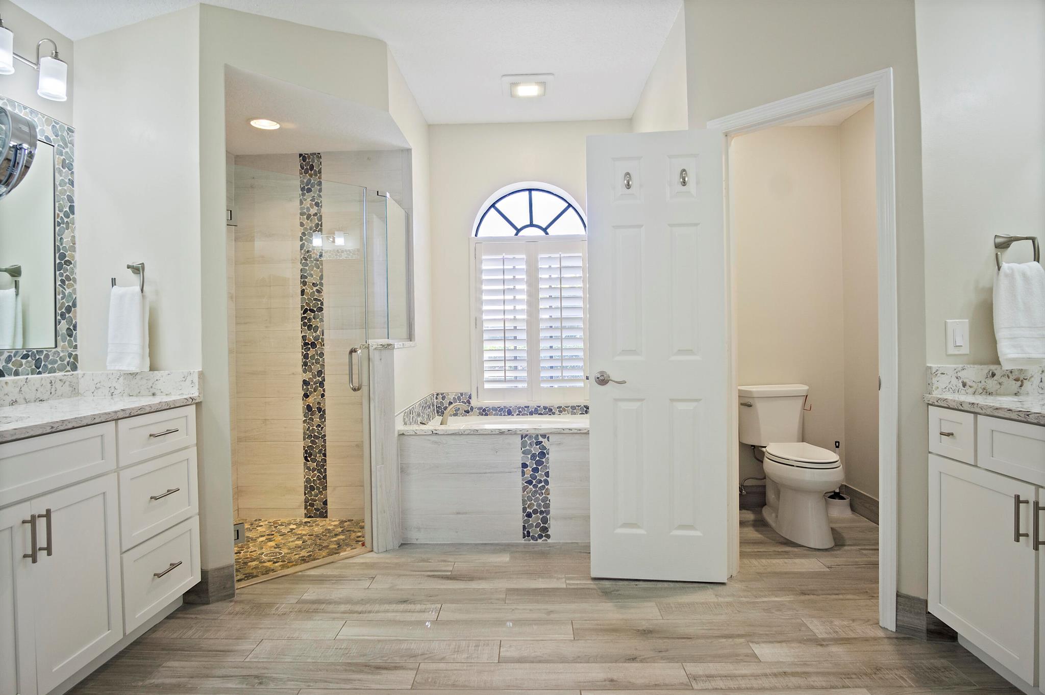 HUNTERS CREEK - Residential