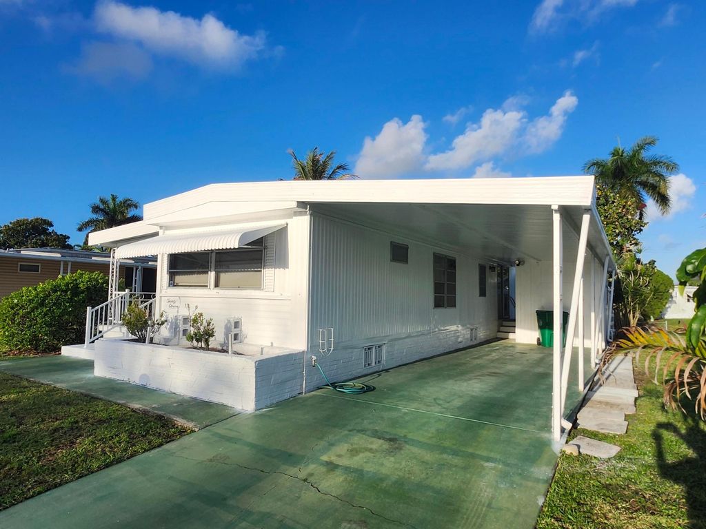 Photo of 2011 SW 84th Avenue, Davie, FL 33324 (MLS # B26011345)