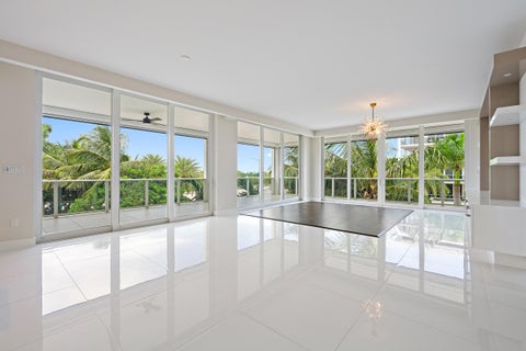 Tiny photo for 2720 Donald Ross Road #301, Palm Beach Gardens, FL 33410 (MLS # B26090650)