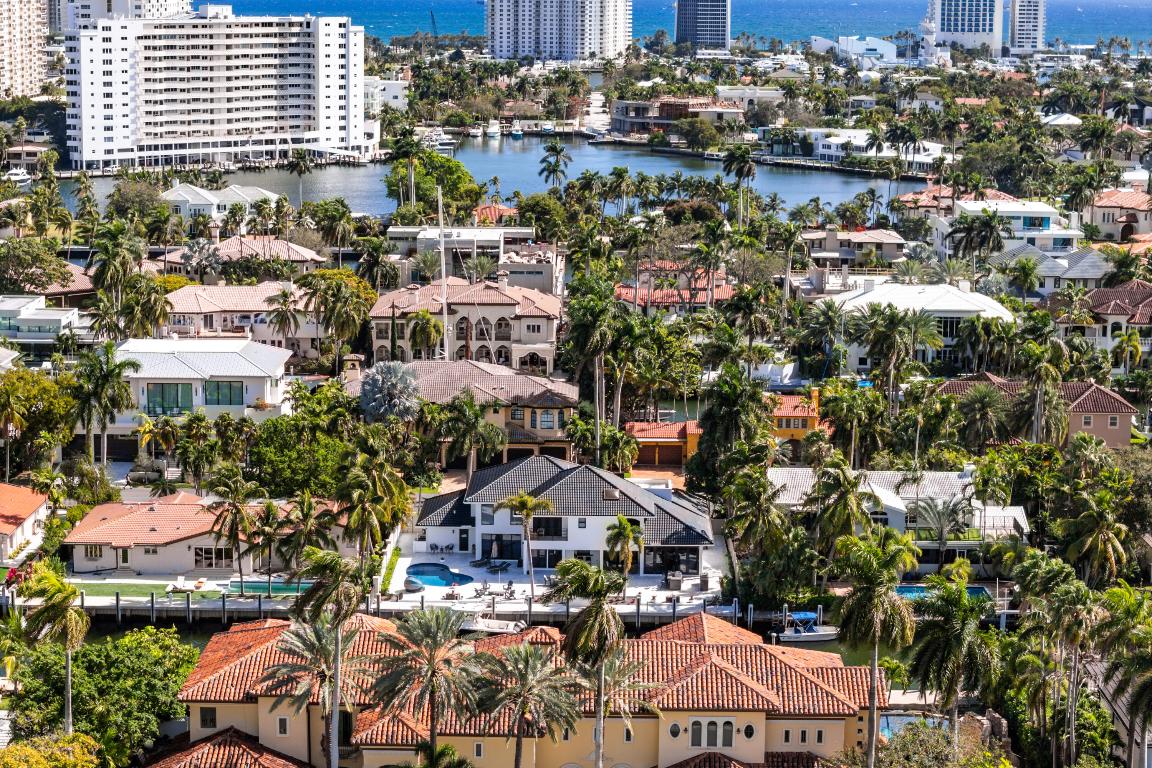CORAL ISLES / LAS OLAS ISLES - Residential