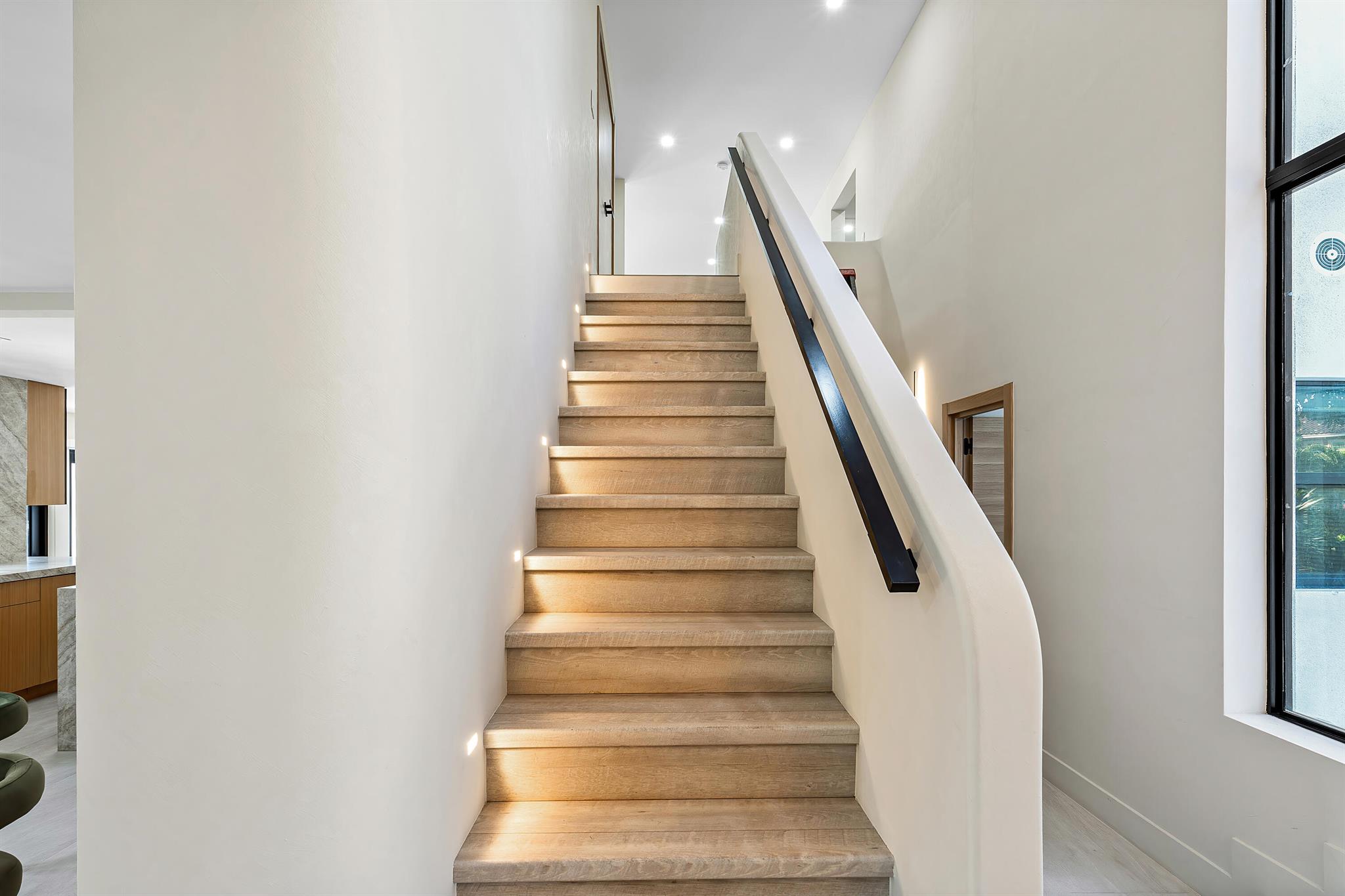 CORAL ISLES / LAS OLAS IS - Residential