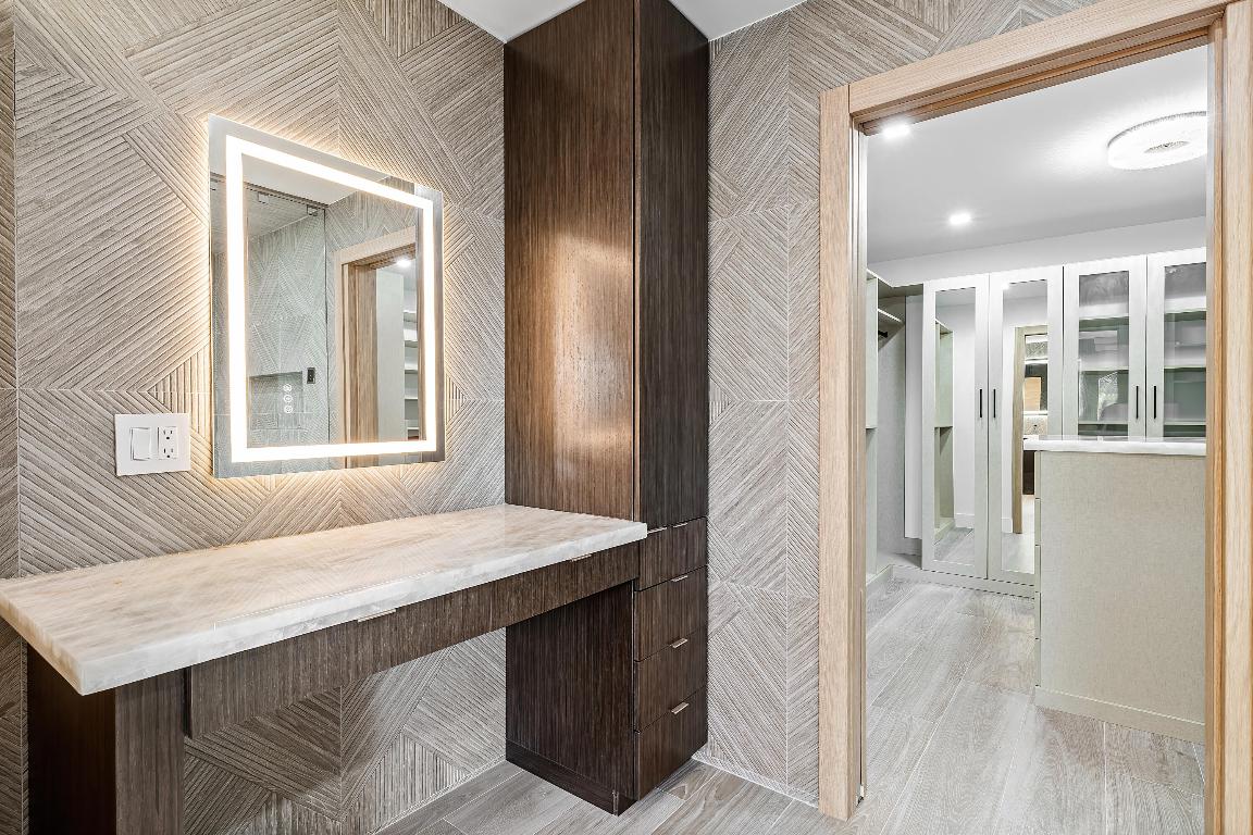 CORAL ISLES / LAS OLAS ISLES - Residential