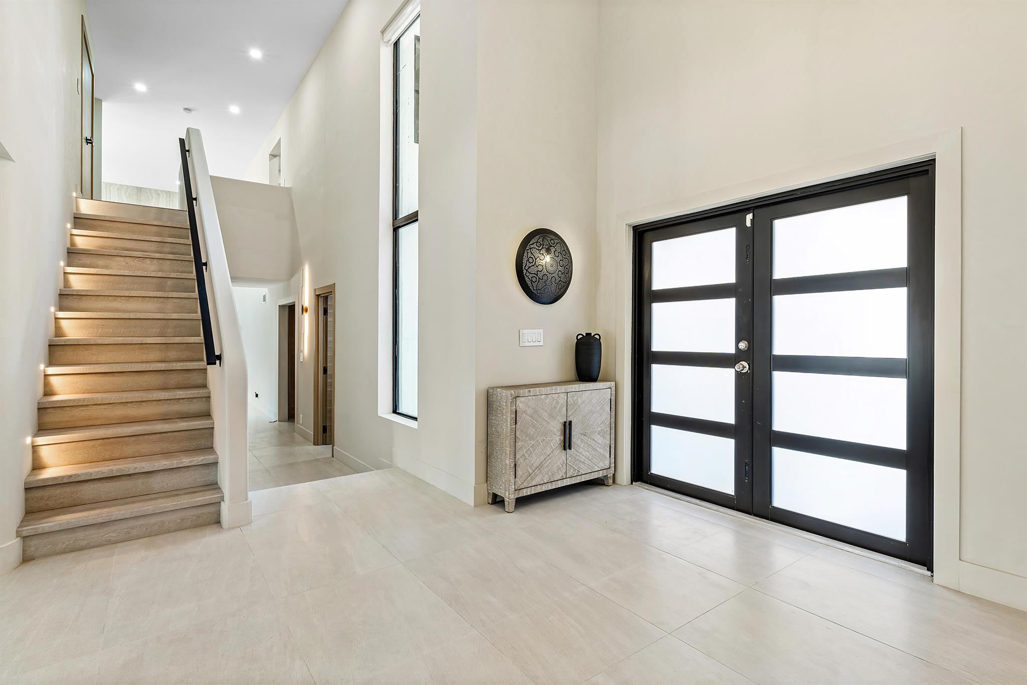 CORAL ISLES / LAS OLAS IS - Residential