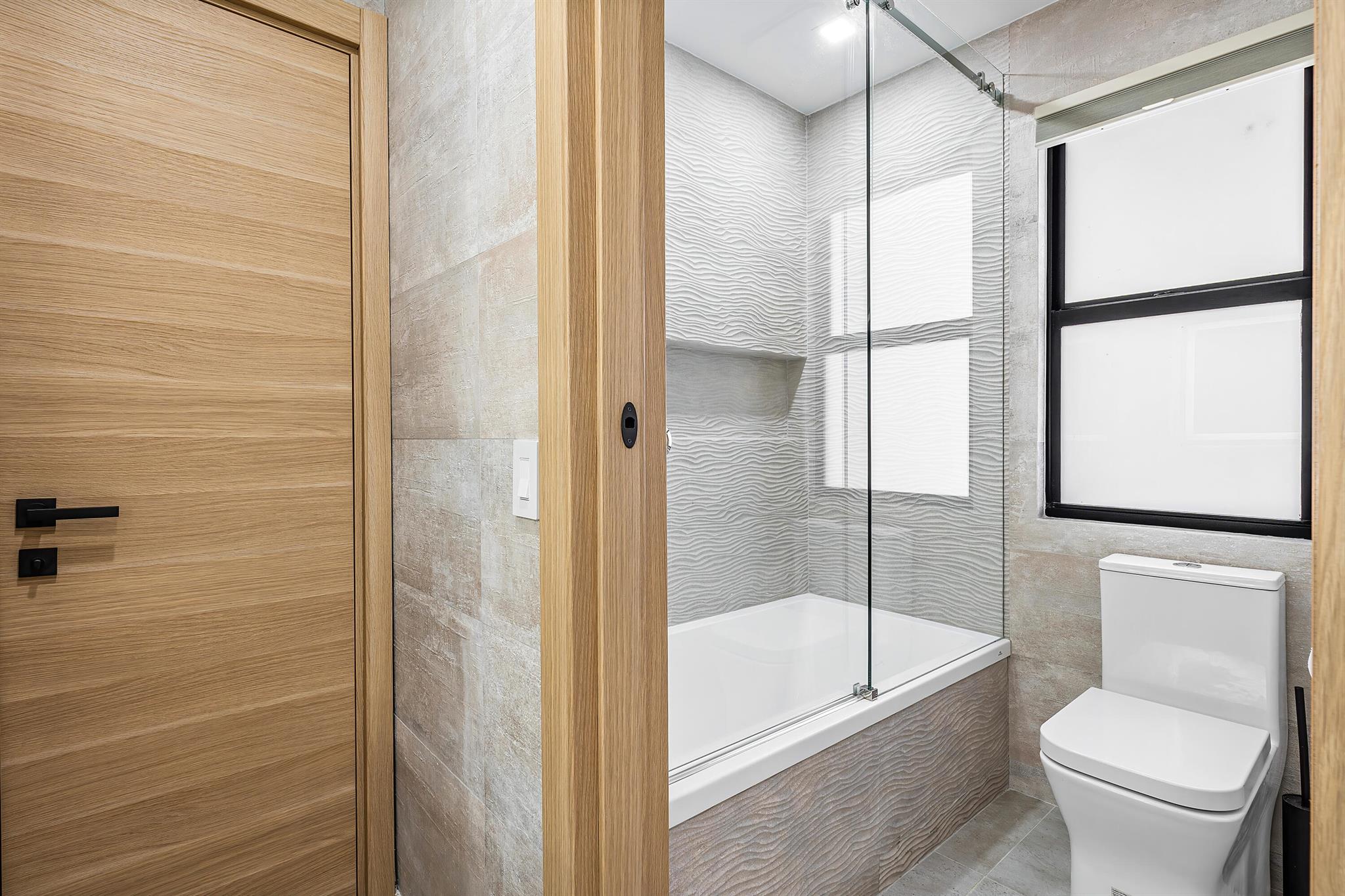 CORAL ISLES / LAS OLAS IS - Residential