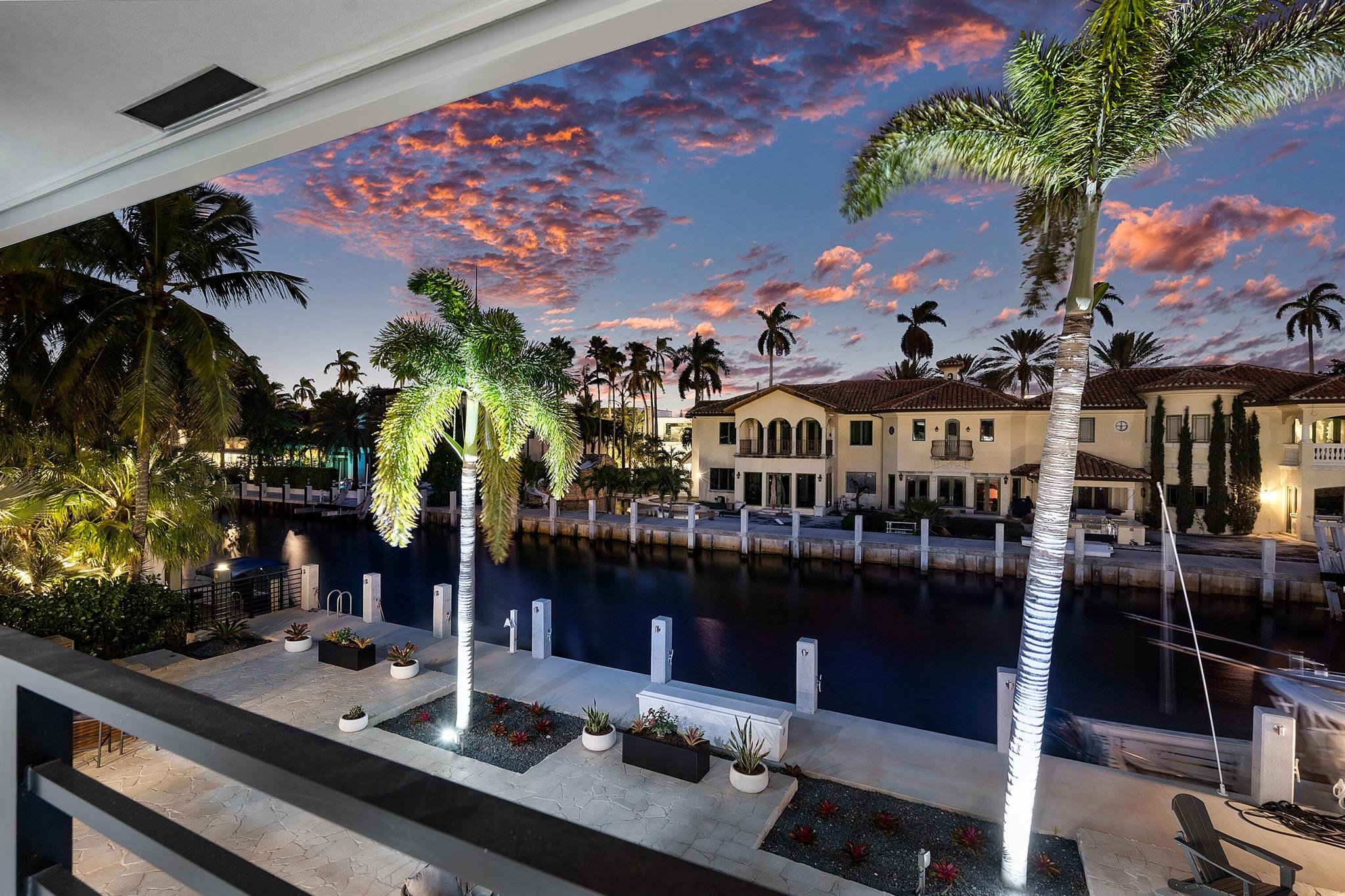 CORAL ISLES / LAS OLAS IS - Residential