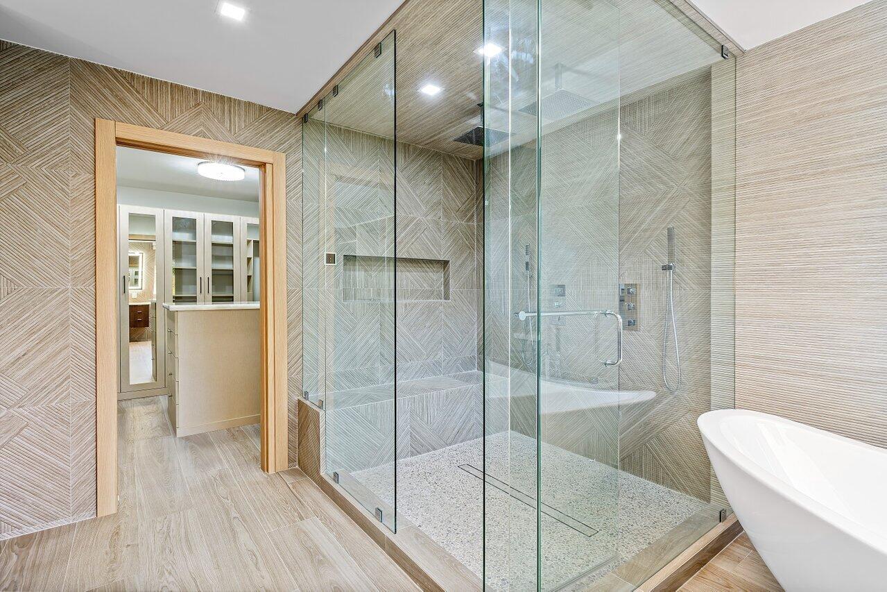 CORAL ISLES / LAS OLAS ISLES - Residential