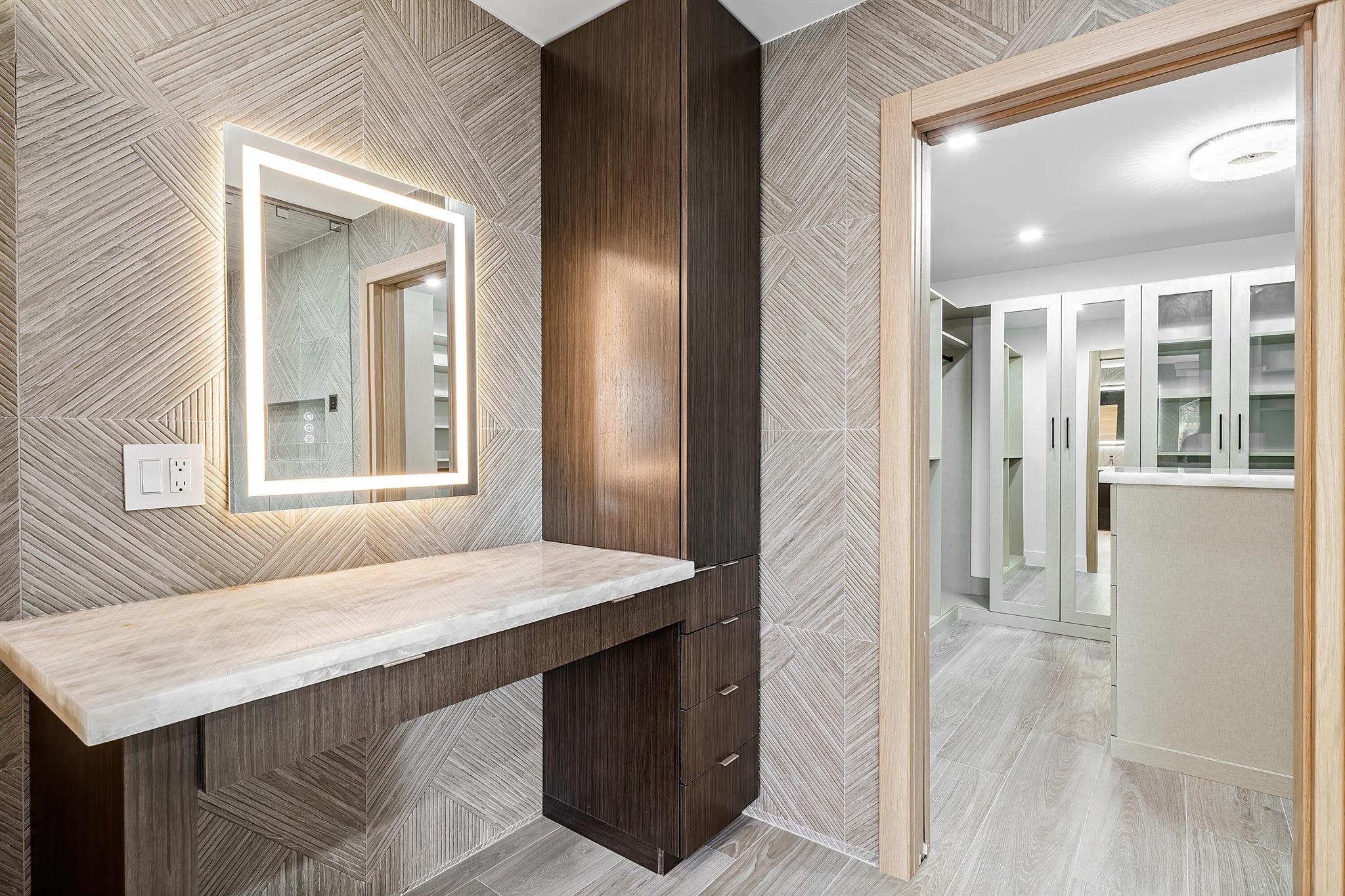 CORAL ISLES / LAS OLAS IS - Residential