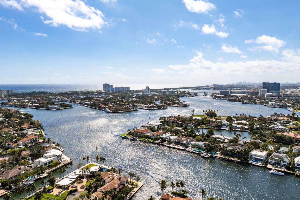 CORAL ISLES / LAS OLAS ISLES - Residential