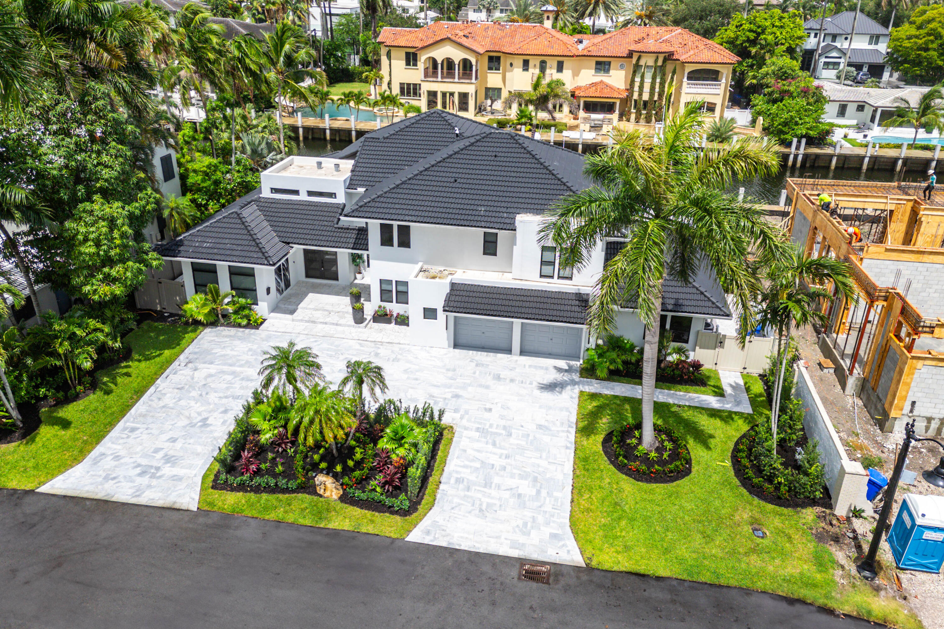 CORAL ISLES / LAS OLAS ISLES - Residential