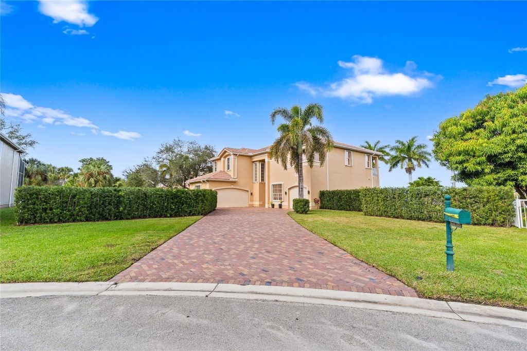 Photo of 5436 SW 191st Terrace, Miramar, FL 33029 (MLS # F10546162)