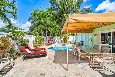 Tiny photo for 520 NE 3RD Avenue, Delray Beach, FL 33444 (MLS # B26053667)
