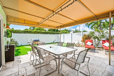 Tiny photo for 520 NE 3RD Avenue, Delray Beach, FL 33444 (MLS # B26053667)