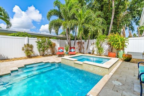 Tiny photo for 520 NE 3RD Avenue, Delray Beach, FL 33444 (MLS # B26053667)