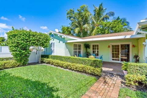 Tiny photo for 520 NE 3RD Avenue, Delray Beach, FL 33444 (MLS # B26053667)