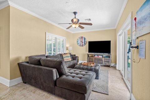 Tiny photo for 520 NE 3RD Avenue, Delray Beach, FL 33444 (MLS # B26053667)