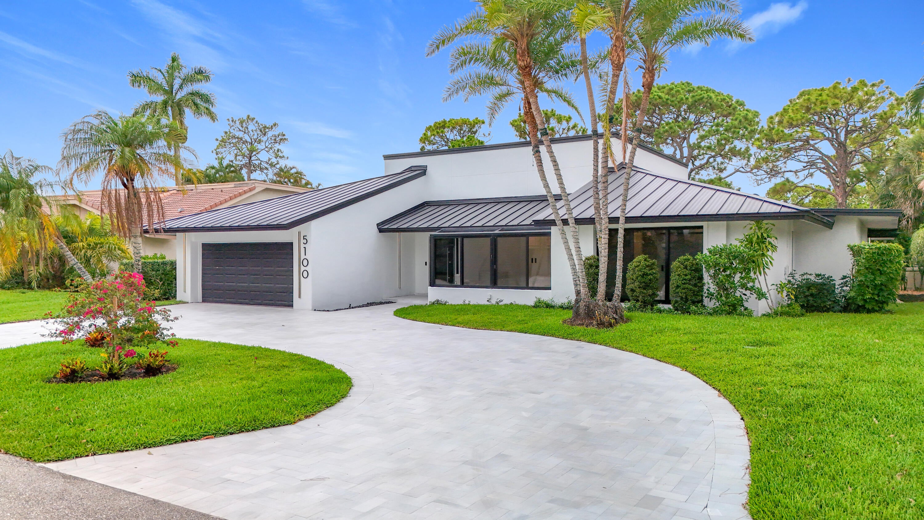 5100 Pineview Circle