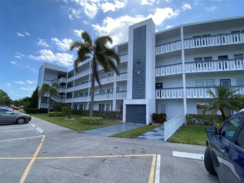 A home in Deerfield Beach