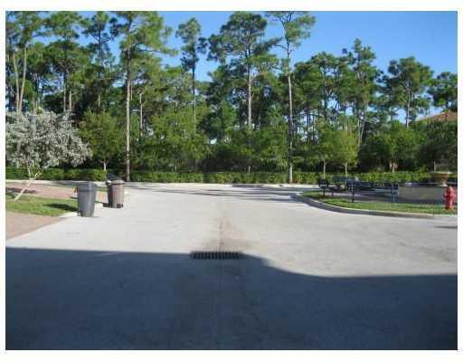6282 S Military Trail 701