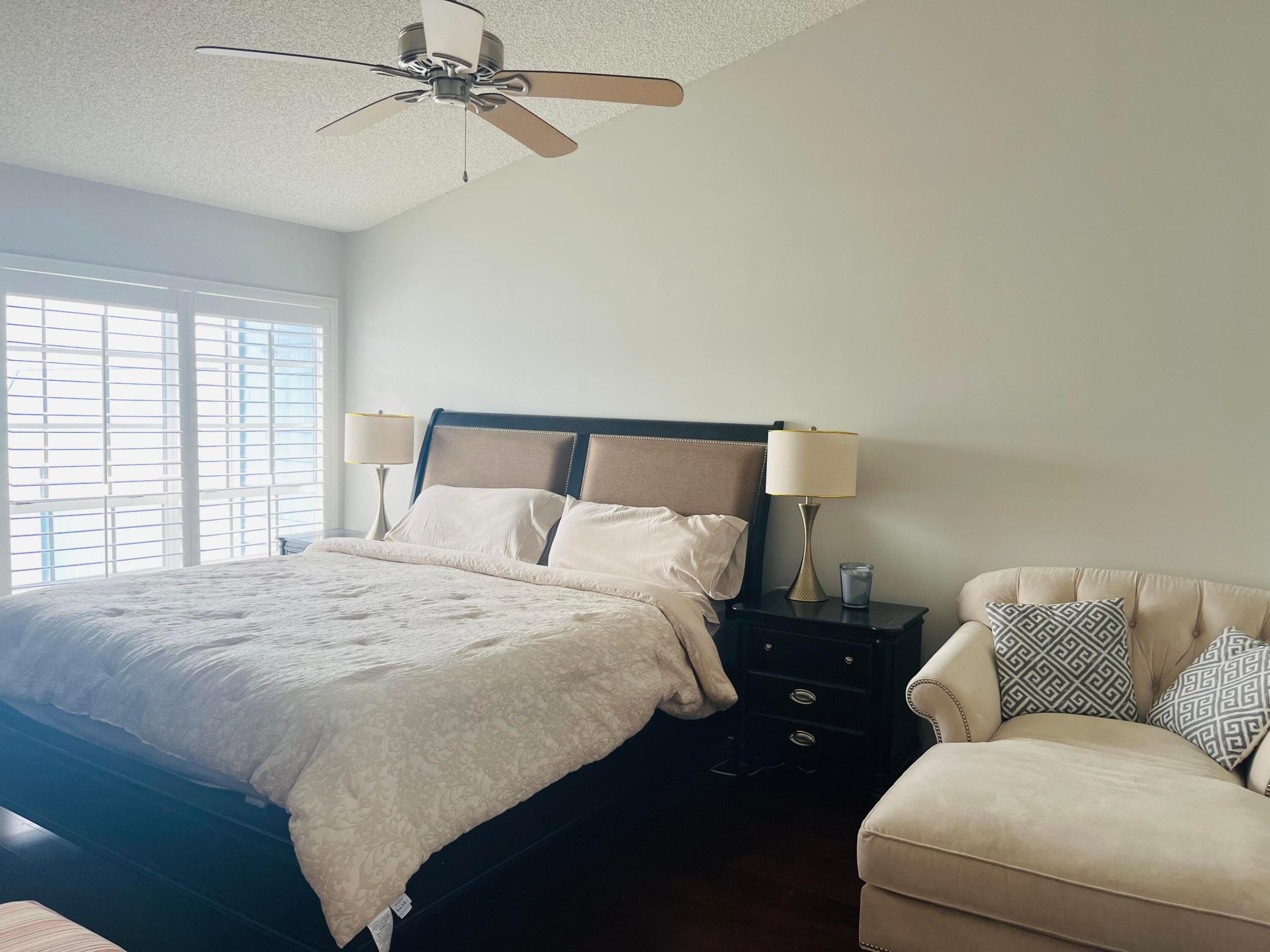 VILLAS OF OCEAN DUNES - Residential Lease