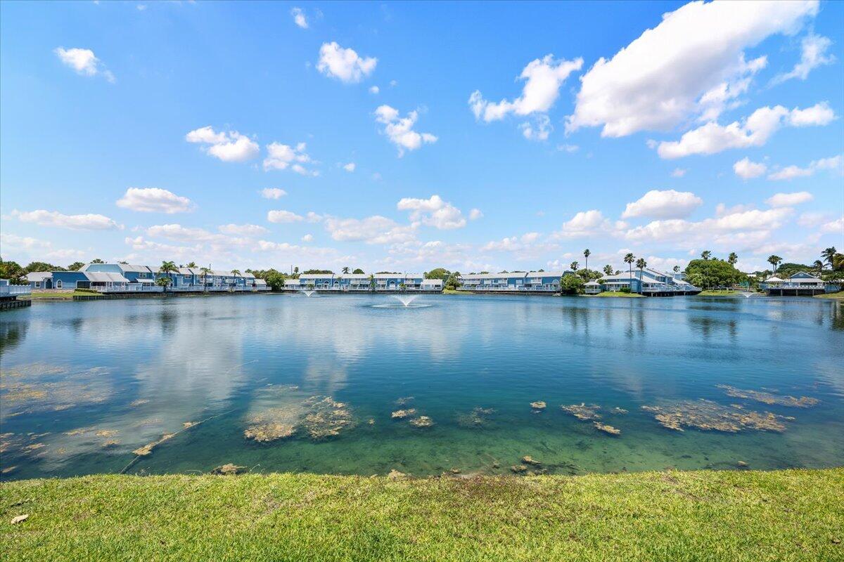VILLAS OF OCEAN DUNES - Residential Lease