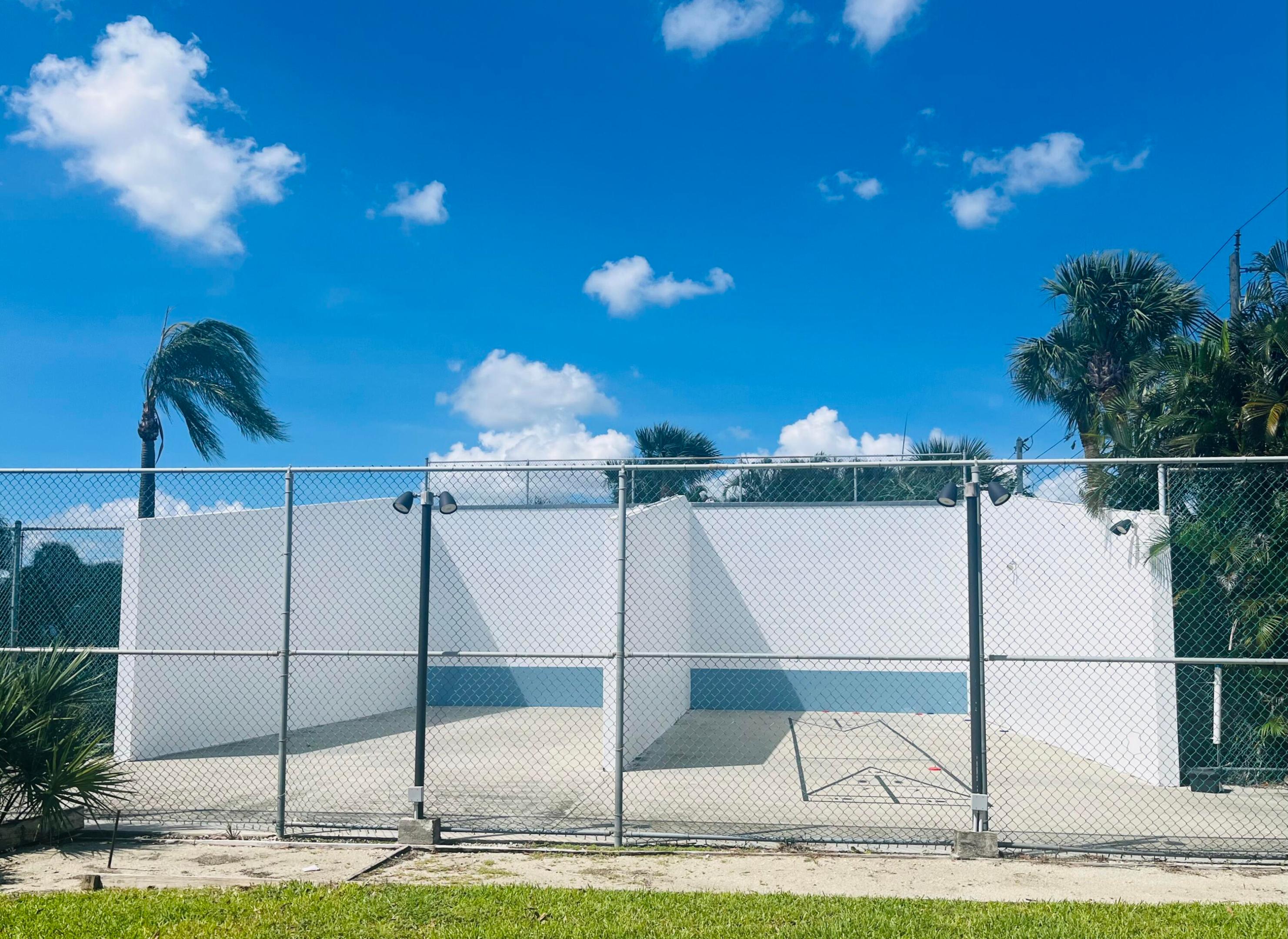 VILLAS OF OCEAN DUNES - Residential Lease