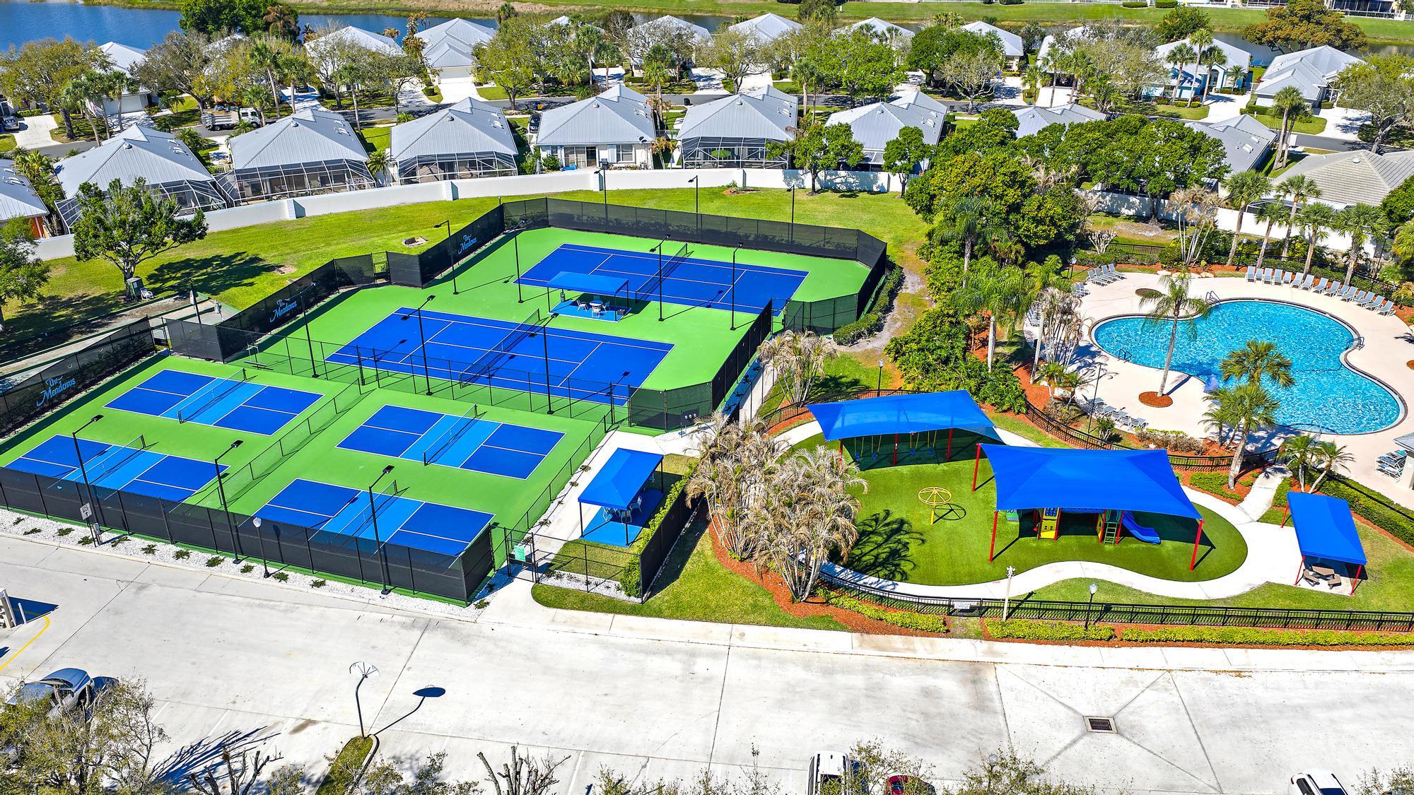 THE MEADOWS AT MARTIN DOWNS - Residential