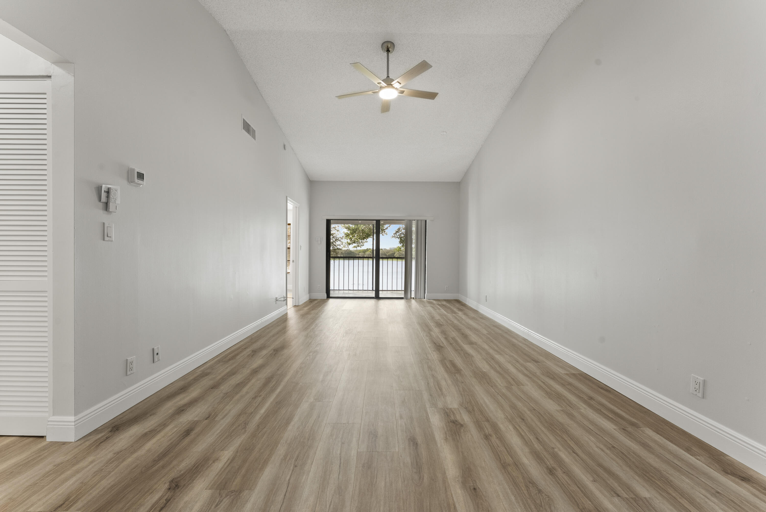 LAKE WINDWOOD CONDO - Residential