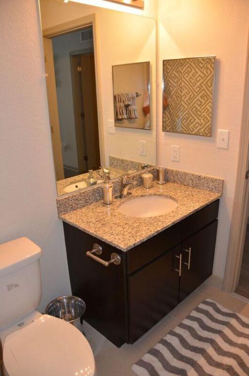 RENAISSANCE COMMONS - Residential Lease