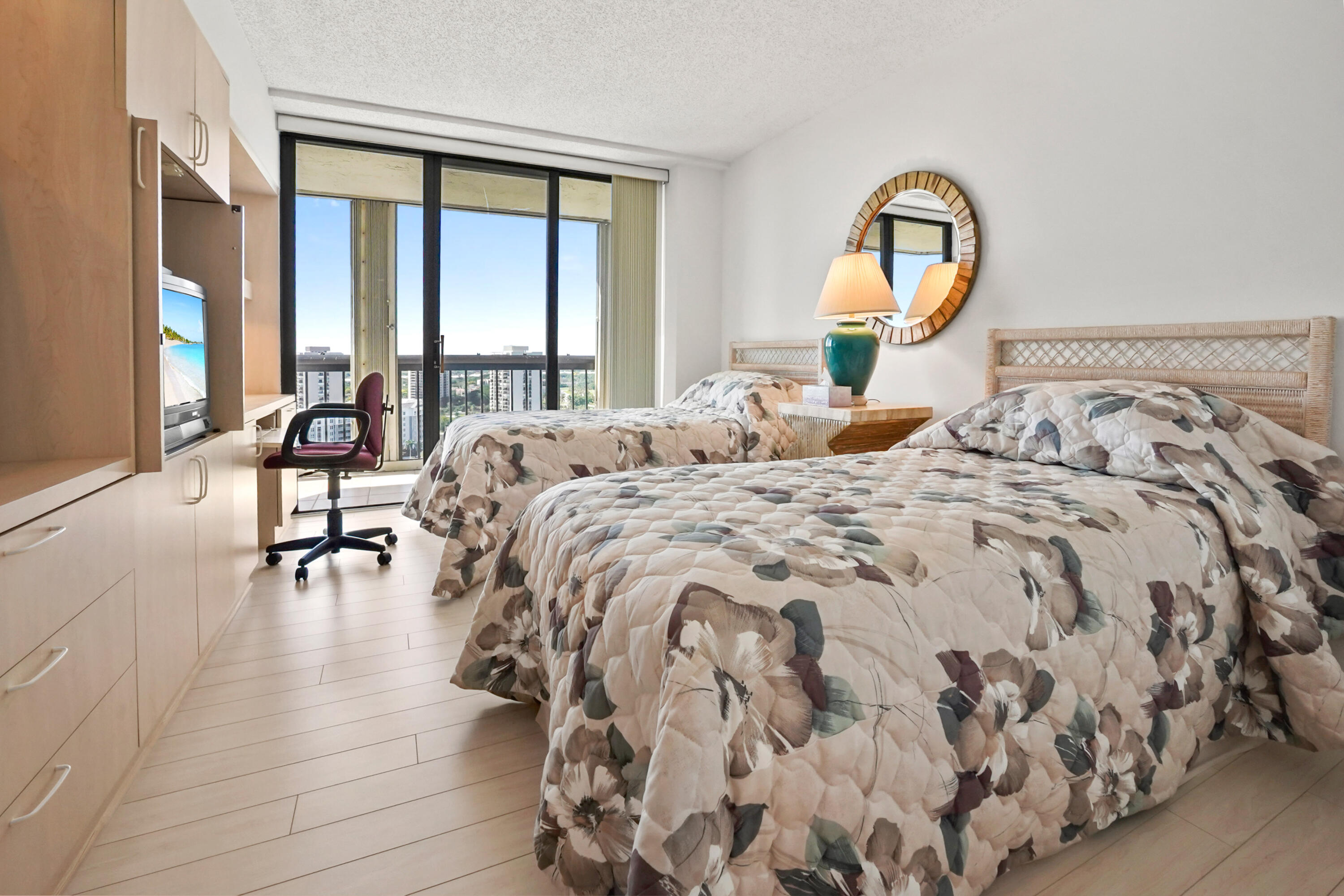 LANDS OF THE PRESIDENTS - Residential