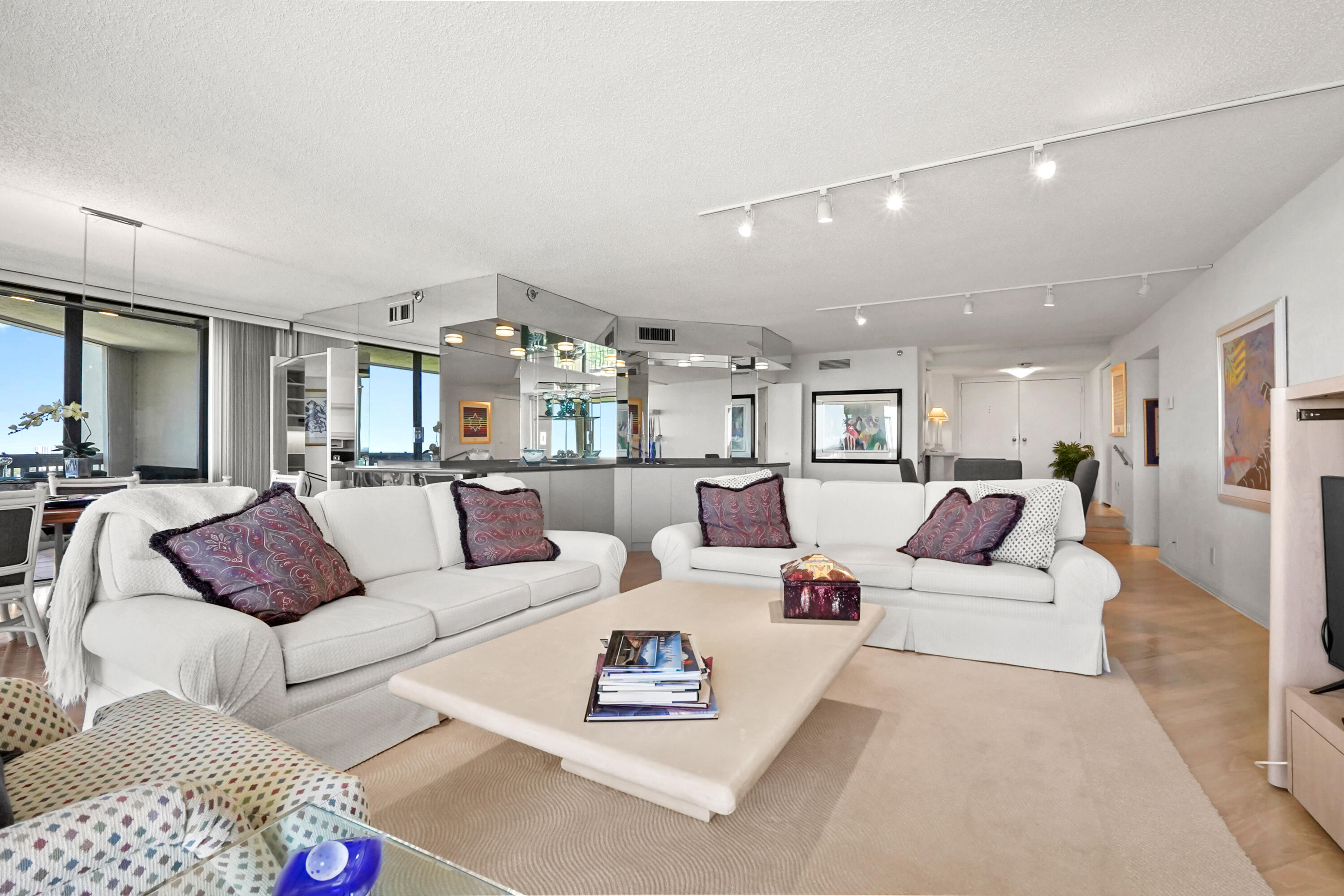 1900 Consulate Place 1906